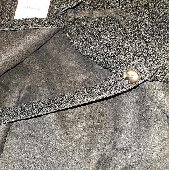 Black Faux Curly Lambs Wool Cropped Double Breasted Short Coat / Jacket / Women' - Picture 8 of 9